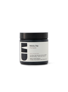 Pink Bay Pomade