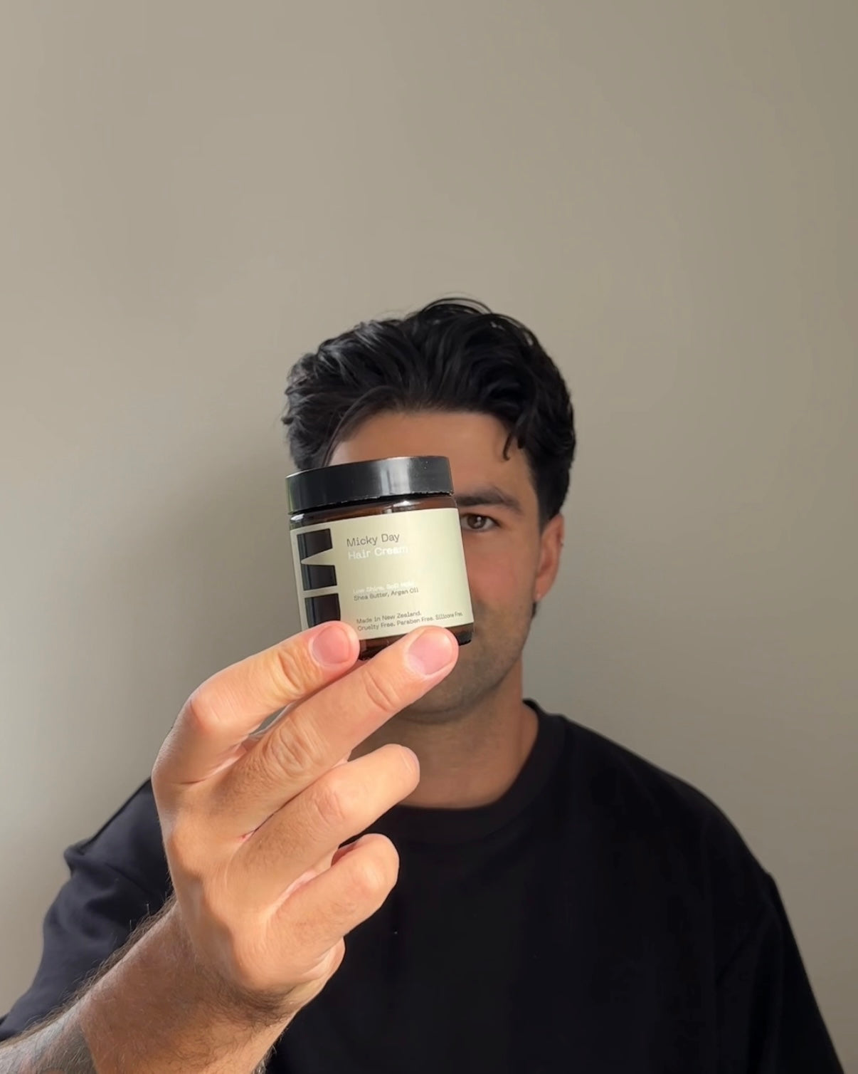 Pepper-Wood Cream